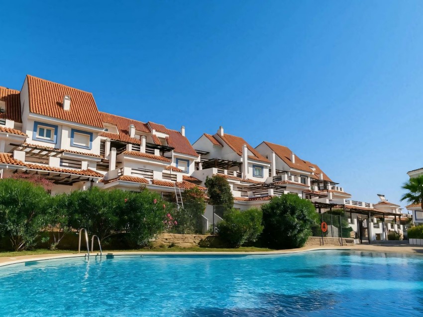 Appartement op het zuiden met zeezicht in Vistalmar, La Duquesa